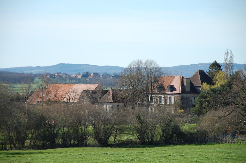 Le Mas D'En Haut Lussat Esterno foto